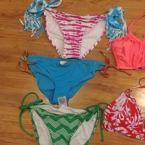 Lots of bikini bundle size small string bottom - Picture 3 of 3